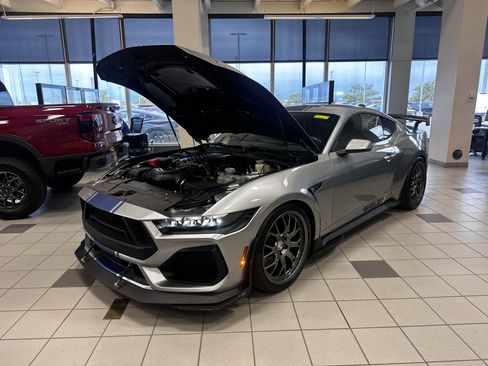 New 2026 Ford Mustang GT Premium w/ GT Performance Package RWD image 30