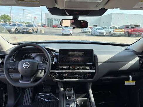 New 2026 Nissan Pathfinder SV AWD/4WD image 14