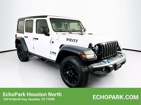 Used 2023 Jeep Wrangler Unlimited w/ Convenience Group AWD/4WD image 1