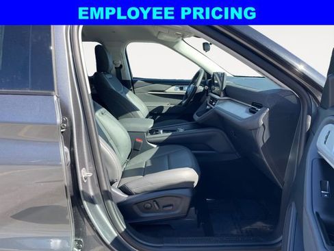 New 2026 Ford Explorer Active w/ Active Comfort Package AWD/4WD image 15