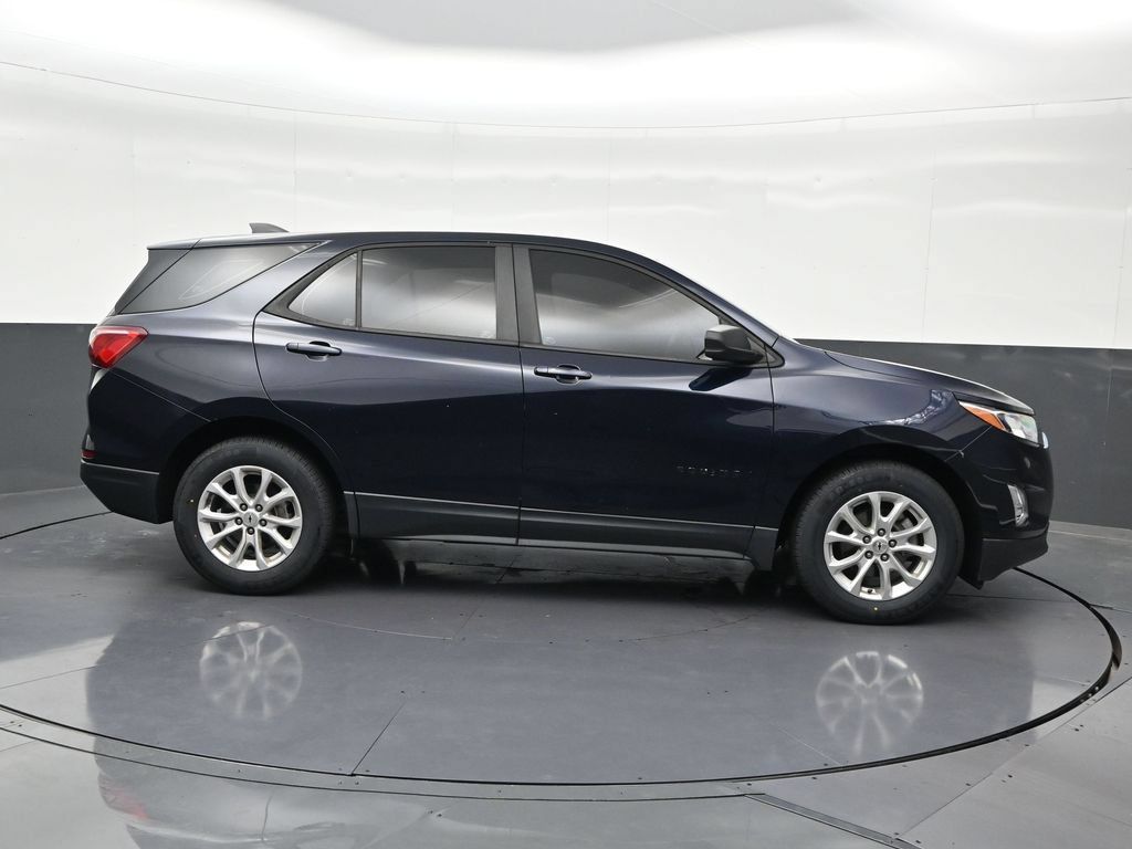 Used 2020 Chevrolet Equinox LS FWD image 7