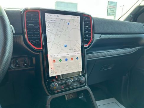 Used 2025 Ford Ranger Raptor image 39