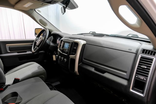 Used 2020 RAM 1500 Classic SLT RWD image 19