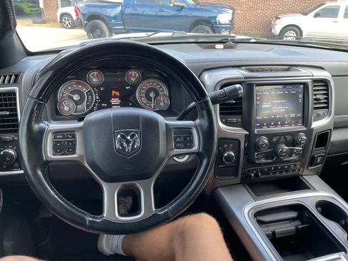 Used 2018 RAM 3500 Laramie Longhorn image 34