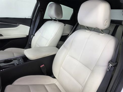 Used 2018 Chevrolet Impala LT w/ LT Leather Package image 11