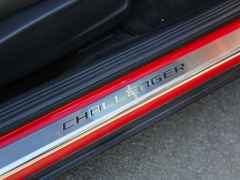 Used 2012 Dodge Challenger R/T Plus image 22