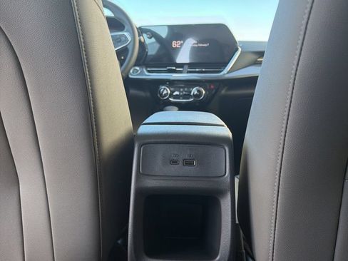 New 2026 Chevrolet Trax ACTIV w/ Sunroof Package FWD image 22