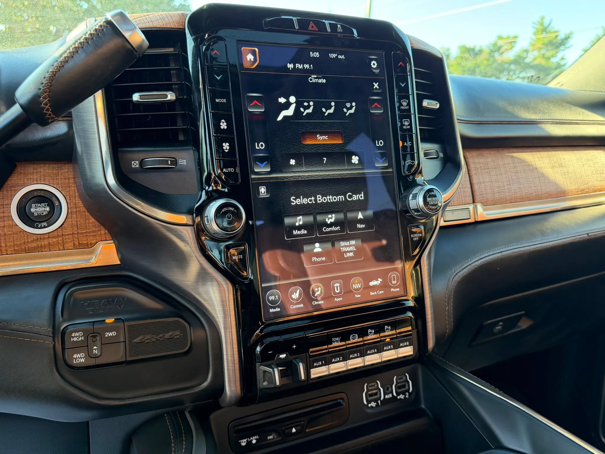Used 2019 RAM 3500 Limited AWD/4WD image 10