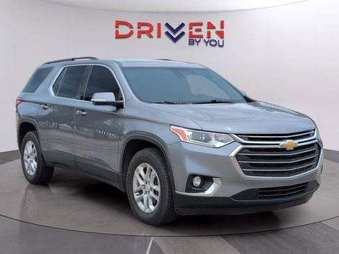 Used 2019 Chevrolet Traverse LT w/ LPO, Floor Liner Package FWD image 7