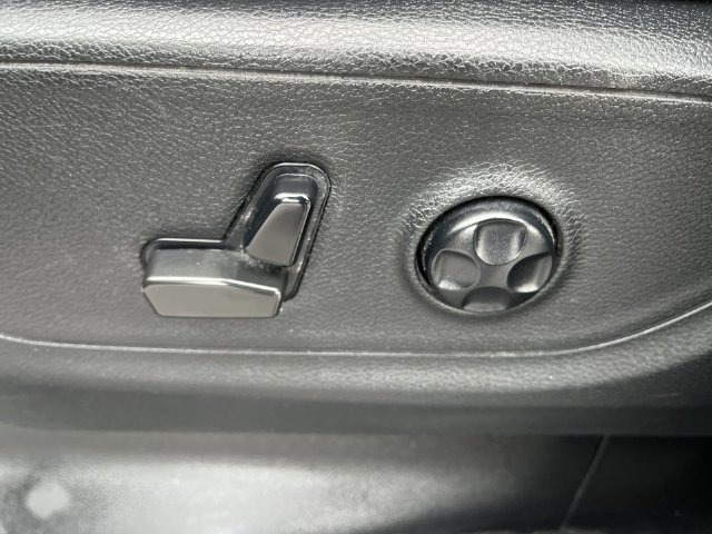Used 2021 RAM 1500 Big Horn AWD/4WD image 23