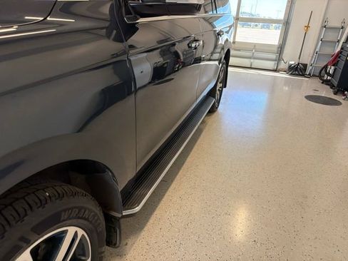 Used 2022 Ford Expedition Max Limited AWD/4WD image 7