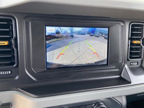 Used 2023 Ford Bronco Badlands w/ Sasquatch Package image 34