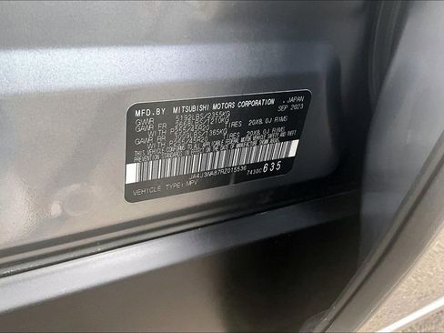 Used 2024 Mitsubishi Outlander SEL image 6