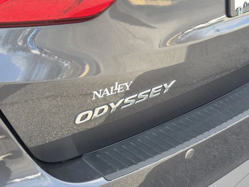 Used 2018 Honda Odyssey Elite image 29