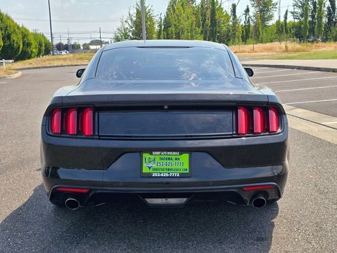 Used 2015 Ford Mustang GT w/ GT Performance Package RWD image 4