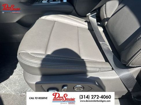New 2026 GMC Yukon XL Denali w/ Denali Reserve Package AWD/4WD image 12