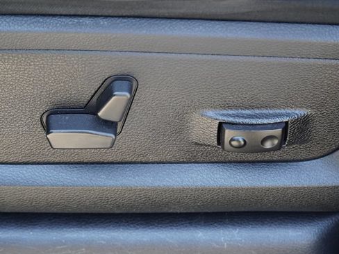 Used 2023 RAM 3500 Laramie AWD/4WD image 20