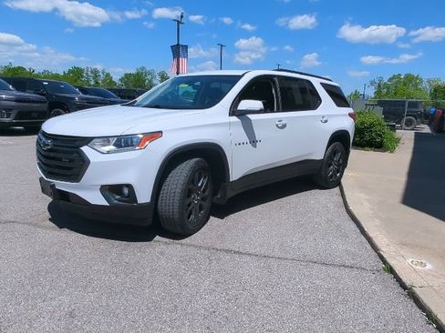 Used 2021 Chevrolet Traverse RS AWD/4WD image 5