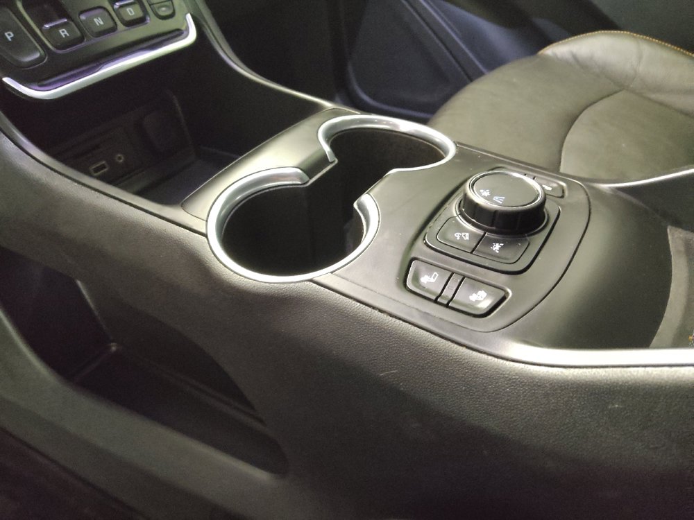 Used 2021 GMC Terrain SLT FWD image 26