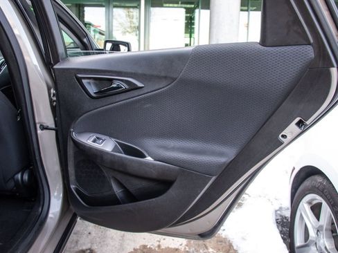 Used 2024 Chevrolet Malibu LT image 24