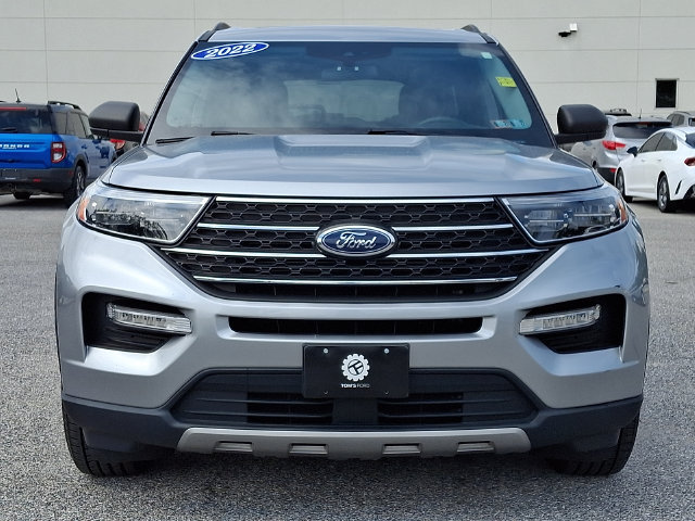 Used 2022 Ford Explorer XLT w/ Equipment Group 202A AWD/4WD image 5