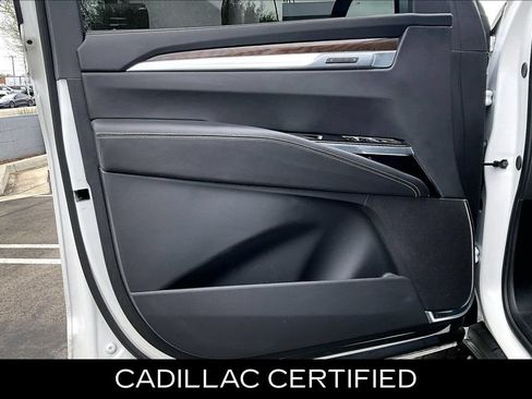 Certified 2025 Cadillac Escalade ESV Sport Platinum AWD/4WD image 20