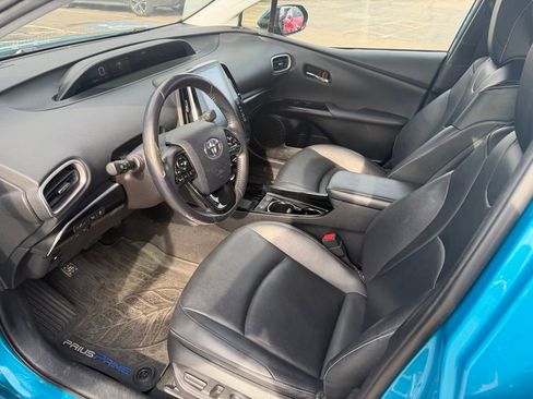 Used 2020 Toyota Prius Prime Limited image 7
