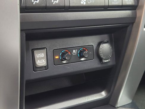 Used 2019 Toyota 4Runner Limited image 21