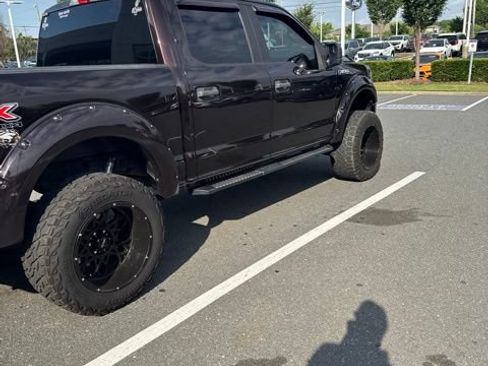 Used 2018 Ford F150 XL w/ Equipment Group 101A Mid AWD/4WD image 6