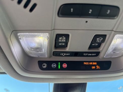 Used 2021 GMC Acadia AT4 image 45