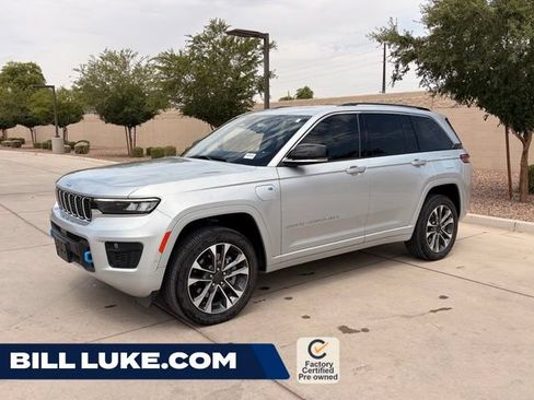 Used 2023 Jeep Grand Cherokee Overland w/ Luxury Tech Group IV AWD/4WD image 1