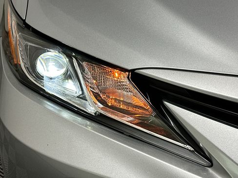 Used 2023 Toyota Camry LE image 8