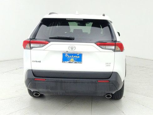 Used 2025 Toyota RAV4 XLE AWD/4WD image 6