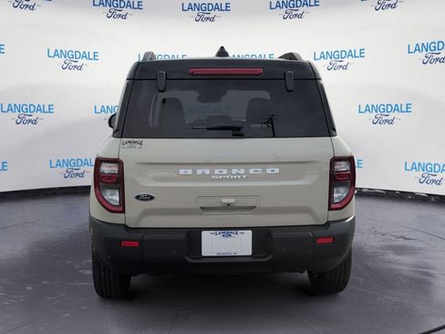 New 2025 Ford Bronco Sport Outer Banks image 8