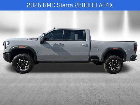Used 2025 GMC Sierra 2500 AT4X AWD/4WD image 2