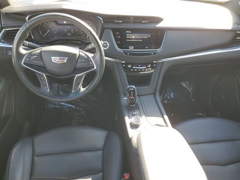 Certified 2024 Cadillac XT5 Premium Luxury image 17