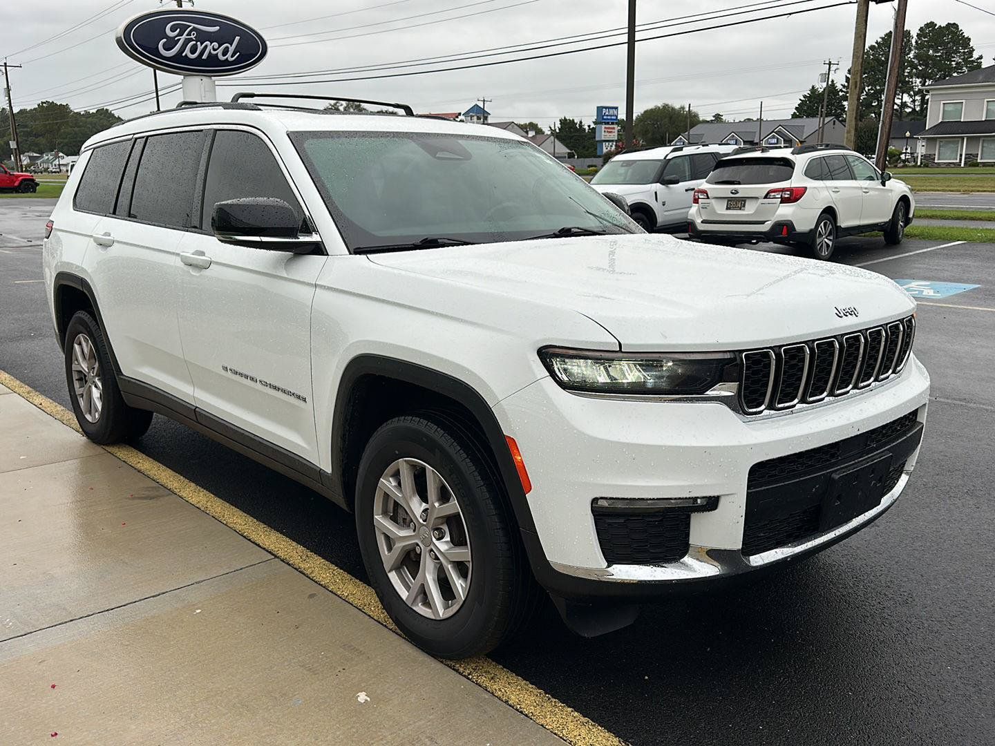 Used 2021 Jeep Grand Cherokee L Limited AWD/4WD image 3