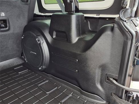 Used 2021 Jeep Wrangler Unlimited Sahara image 79