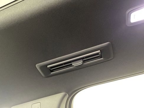 New 2026 Chevrolet Traverse LT w/ Sun and Wheel Package image 22