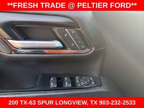 Used 2024 GMC Sierra 2500 AT4X image 26