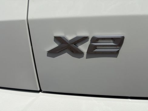 New 2026 BMW X2 xDrive28i w/ Technology Package AWD/4WD image 11