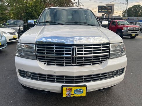 Used 2012 Lincoln Navigator L 4WD image 9