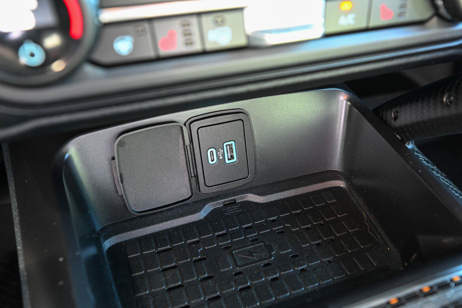 Used 2024 Ford Bronco Raptor w/ Interior Carbon Fiber Pack 6 AWD/4WD image 43