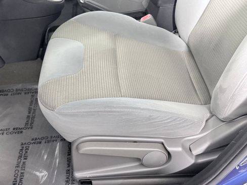 Used 2010 Nissan Sentra 2.0 S FWD image 19