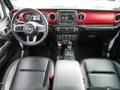 Used 2023 Jeep Gladiator Rubicon w/ LED Lighting Group image 10