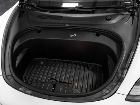 Used 2021 Tesla Model 3 Standard Range Plus image 38