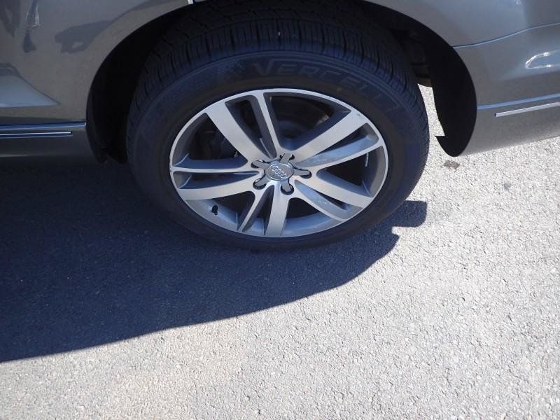 Used 2015 Audi Q7 3.0T Premium Plus AWD/4WD image 28
