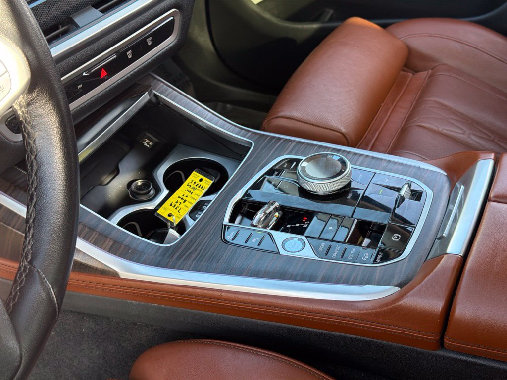 Used 2024 BMW X7 xDrive40i w/ Executive Package AWD/4WD image 39