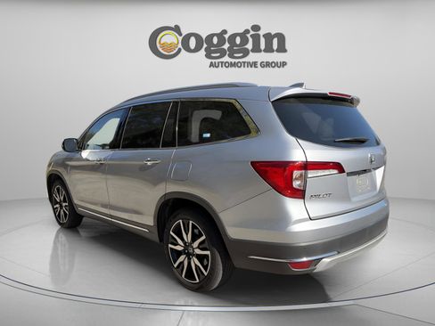 Used 2021 Honda Pilot Touring image 3