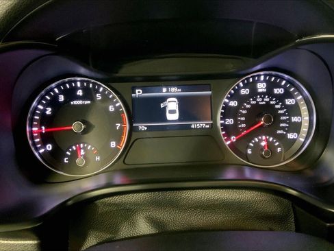 Certified 2024 Kia Forte LXS image 20